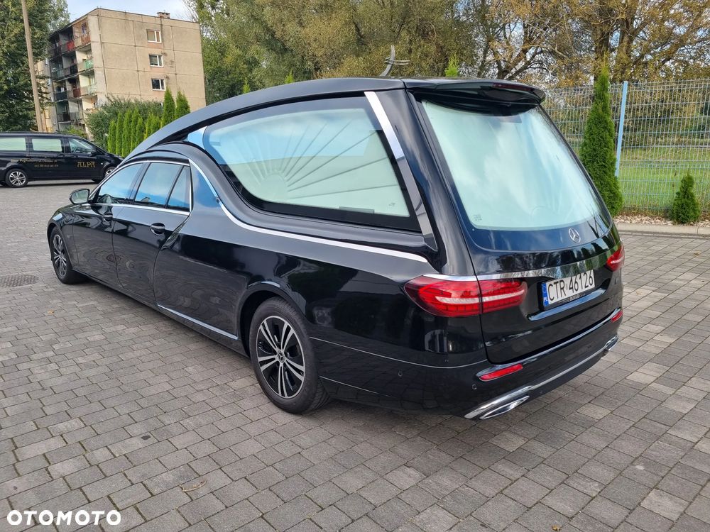 Mercedes-Benz Klasa E 200 d T 9G-TRONIC Avantgarde - 13