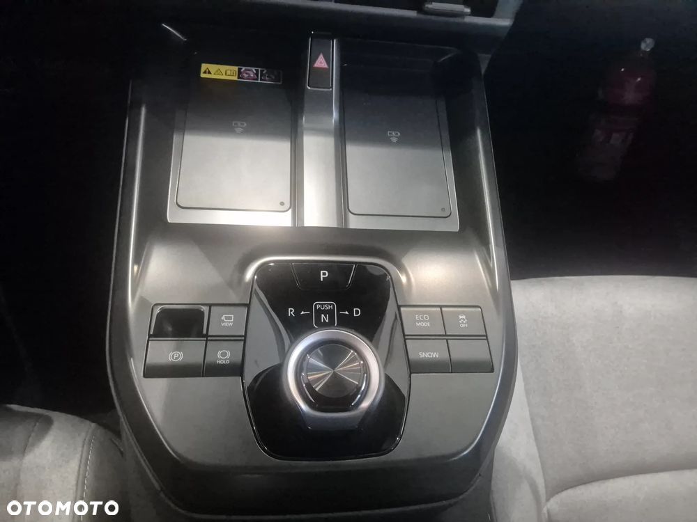 Toyota C-HR+ 77kWh 4x4 Executive - 9