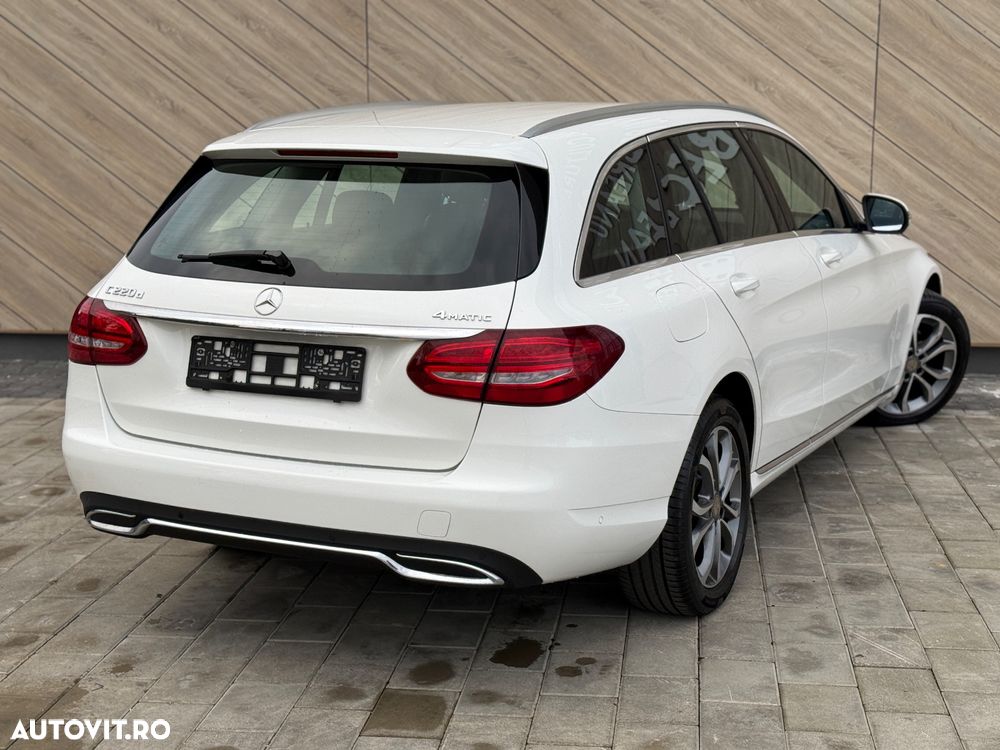 Mercedes-Benz C 220 d 4Matic T 9G-TRONIC Avantgarde - 4