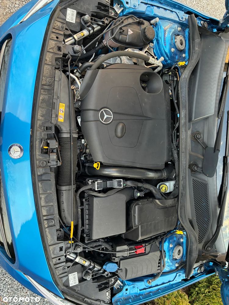 Mercedes-Benz GLA 200 (CDI) d 4Matic 7G-DCT Urban - 32