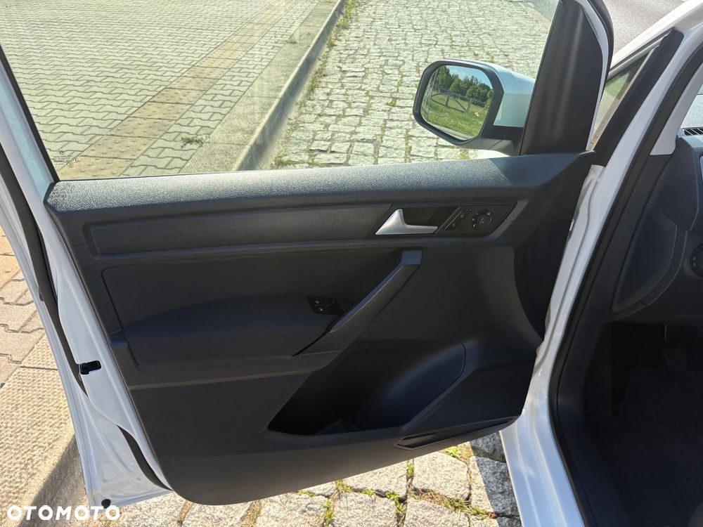 Volkswagen Caddy - 15