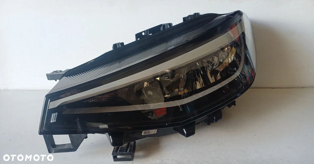 lampa lewy przod vw id.4 id4 full led europa - 3