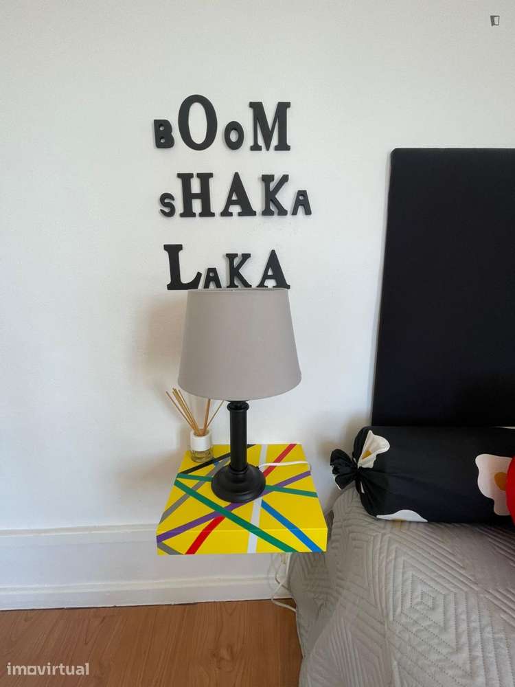 Quarto - localizado em Alta Universitária Coimbra - Grande imagem: 3/11