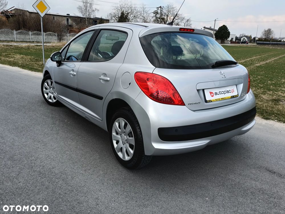 Peugeot 207 75 Tendance - 4