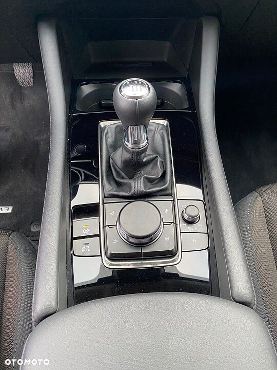 Mazda 3 - 13