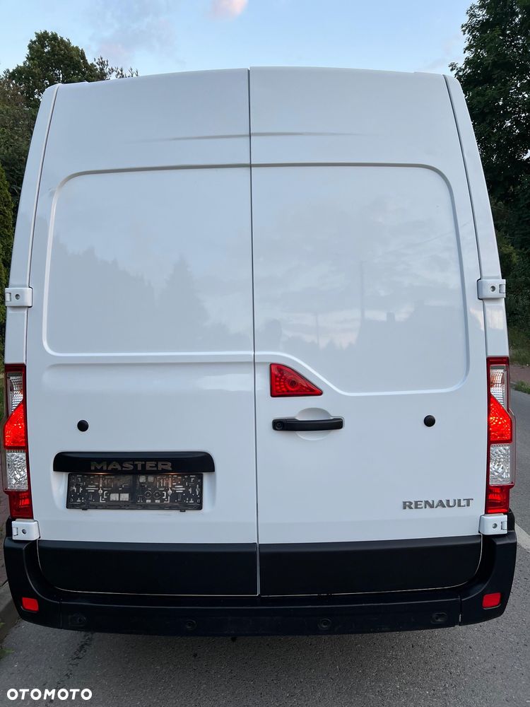 Renault Master - 15
