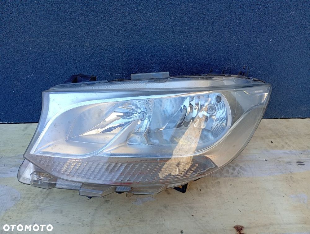 lampa przednia lewy przód mercedes sprinter w907 910 europa A9109060000 - 1