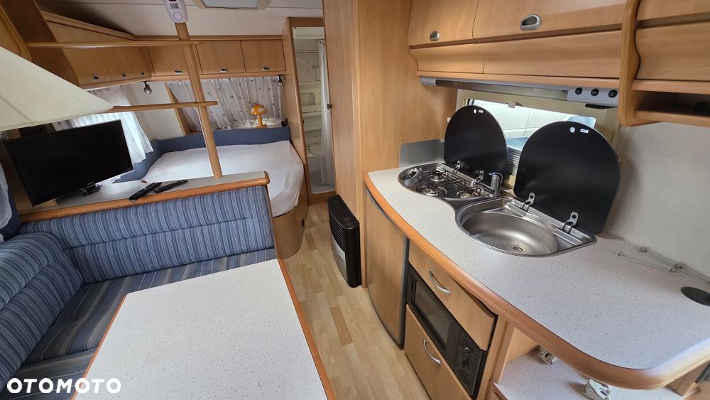 Hobby De LUX EASY 560 KMFE - 14