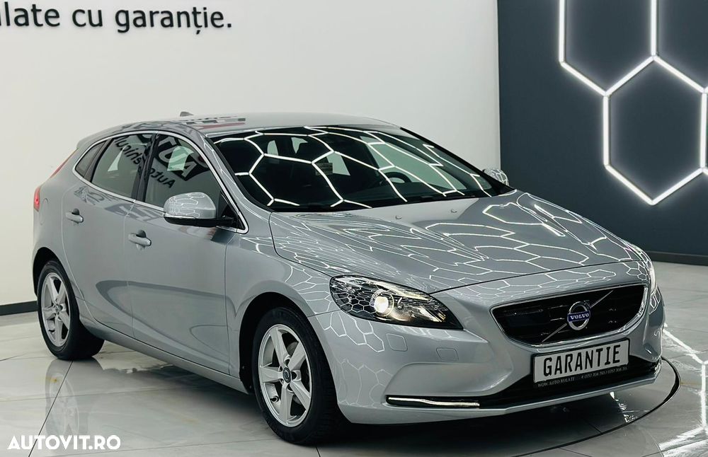 Volvo V40 D2 ECO Summum - 3