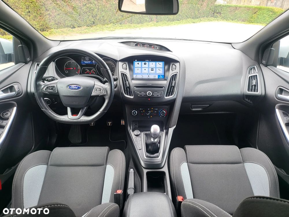 Ford Focus 2.0 TDCi ST-2 - 27