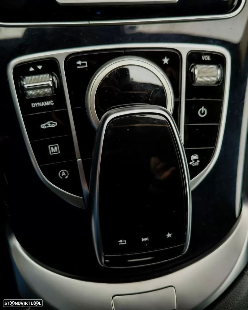 Mercedes-Benz GLC 250 d 4Matic 9G-TRONIC AMG Line - 27