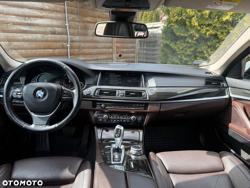 BMW Seria 5 535d xDrive Sport-Aut Luxury Line - 22