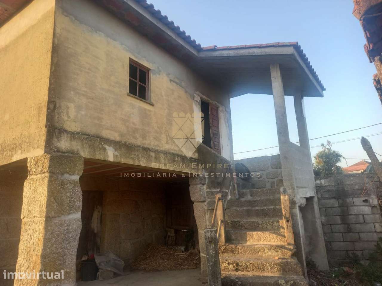 Terreno com casas para recuperar em Guilhufe e Urrô – Penafiel - Grande imagem: 2/6