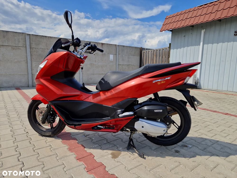 Honda PCX - 9