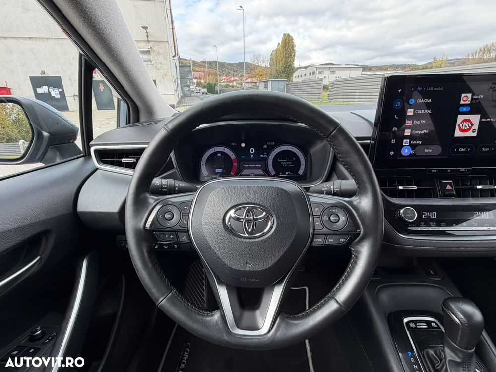 Toyota Corolla 1.8 HSD Business - 2