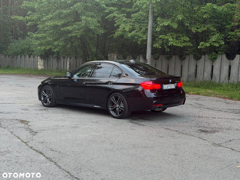 BMW Seria 3 320d M Sport - 14