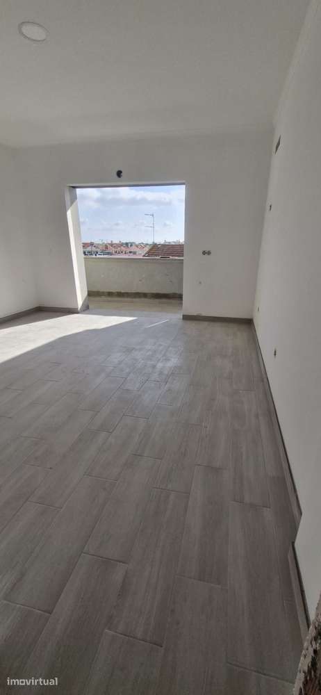 moradia geminada nova t4 - Grande imagem: 5/8