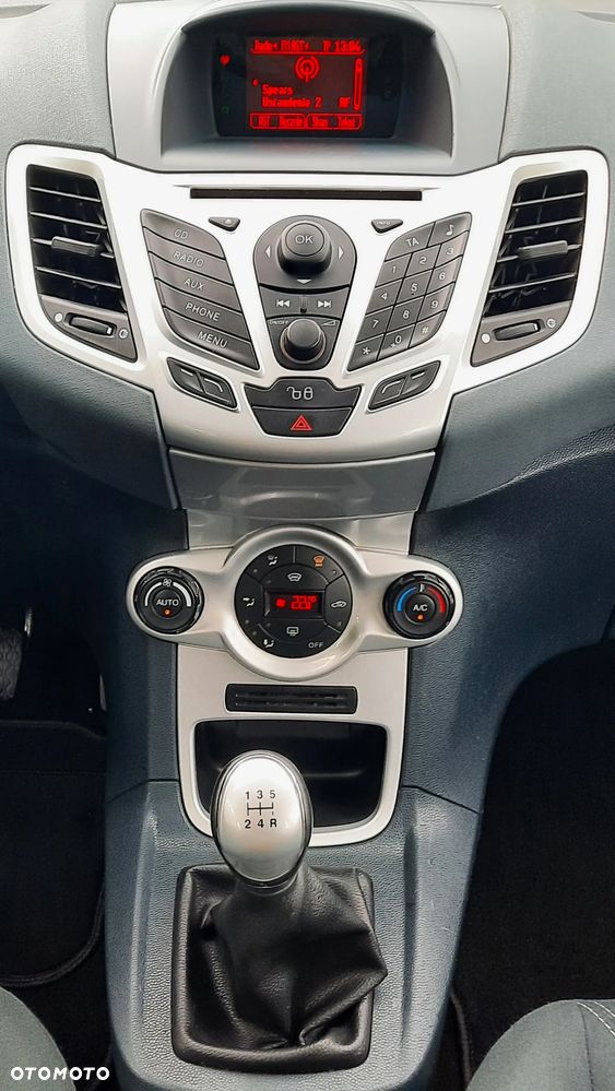 Ford Fiesta 1.25 Titanium - 8