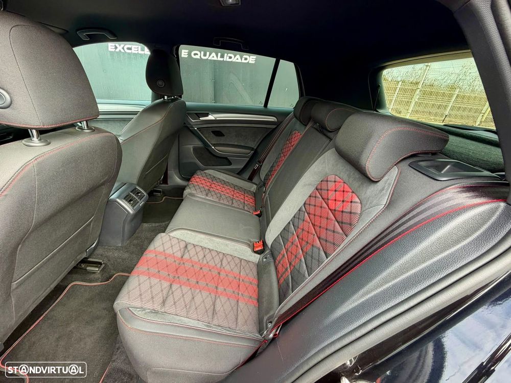VW Golf 2.0 TSI GTi TCR DSG - 25