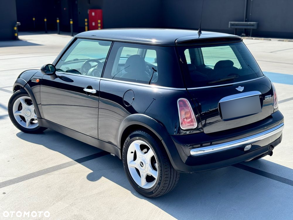 MINI ONE Seven - 4