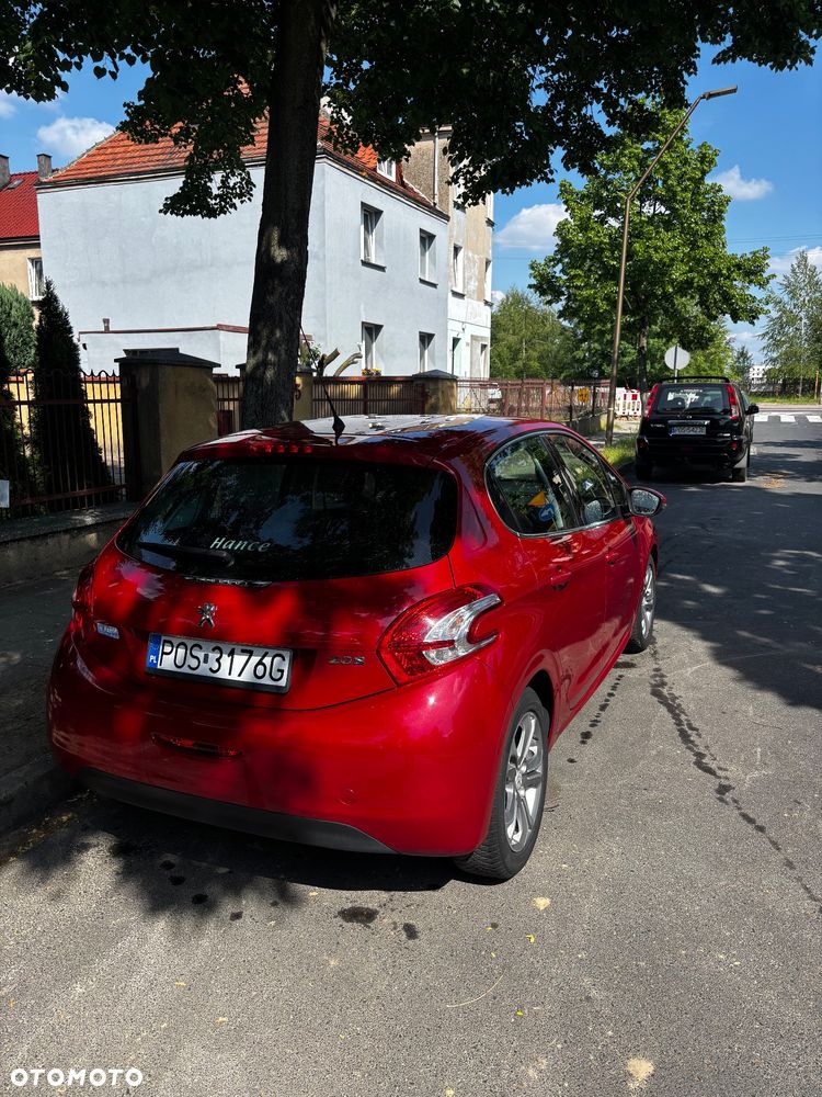 Peugeot 208 HDi 68 Like - 5