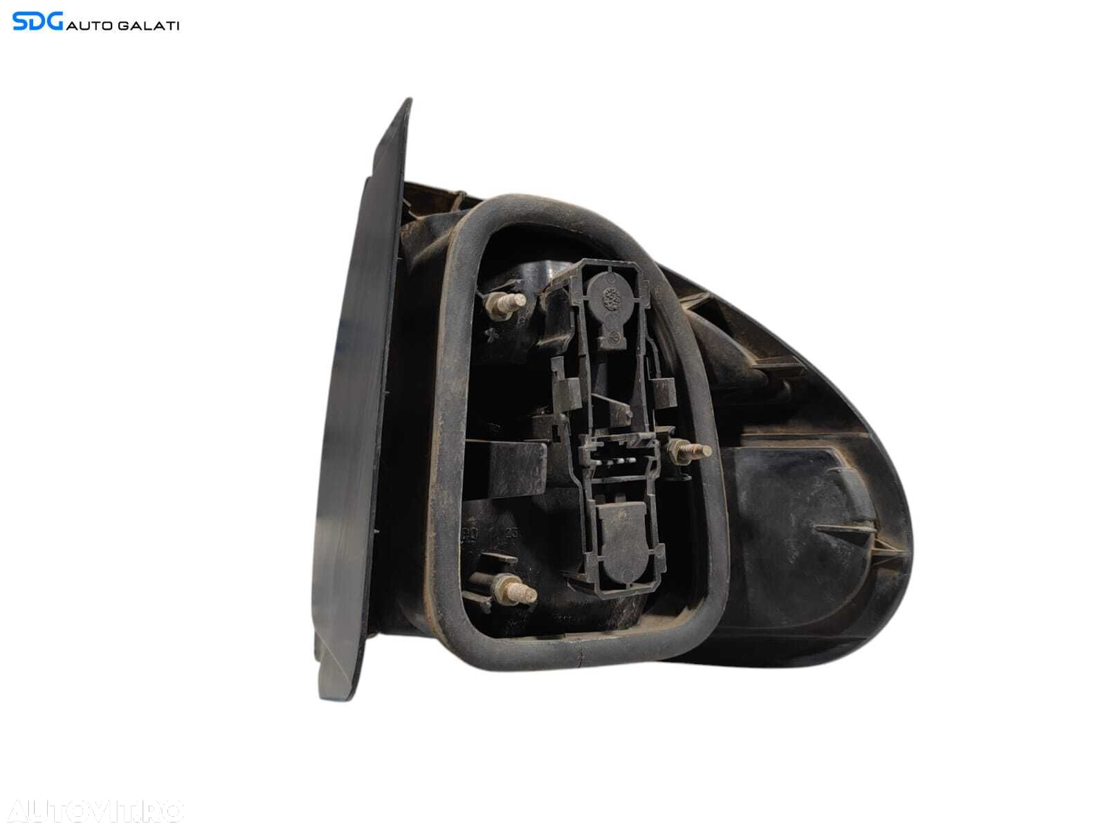 Stop Lampa Tripla Stanga Renault Laguna 1 Berlina Sedan Limuzina 1994 - 2000 [L5246] - 2