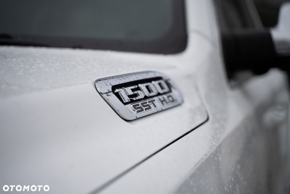 RAM 1500 5.7 Crew Cab Limited - 9