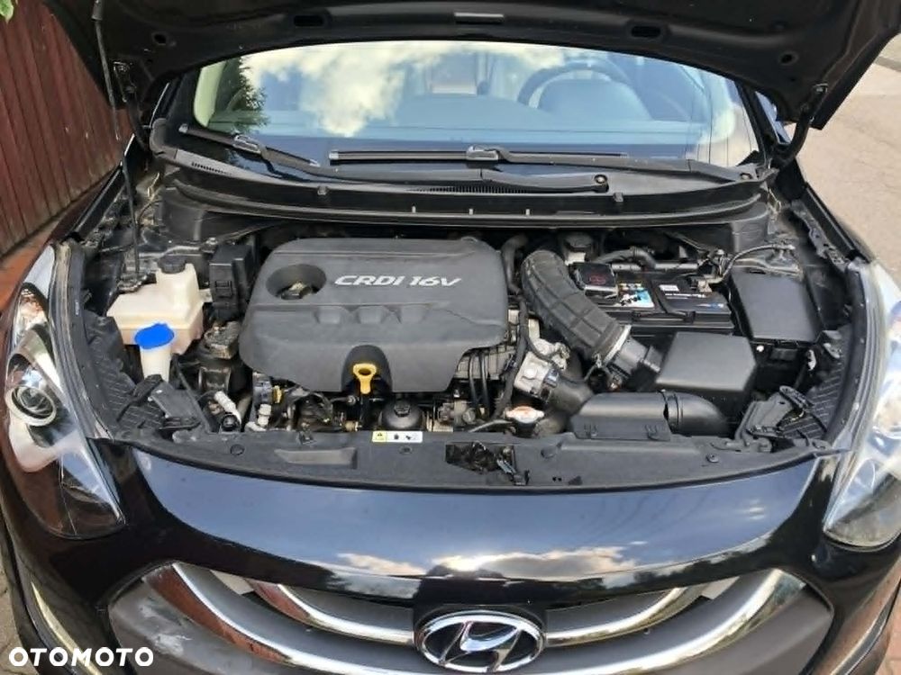 Hyundai i30 1.6 CRDi Premium - 9