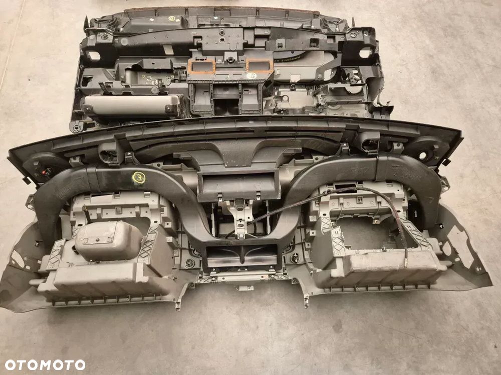RENAULT DACIA DESKA ROZDZIELCZA - 17