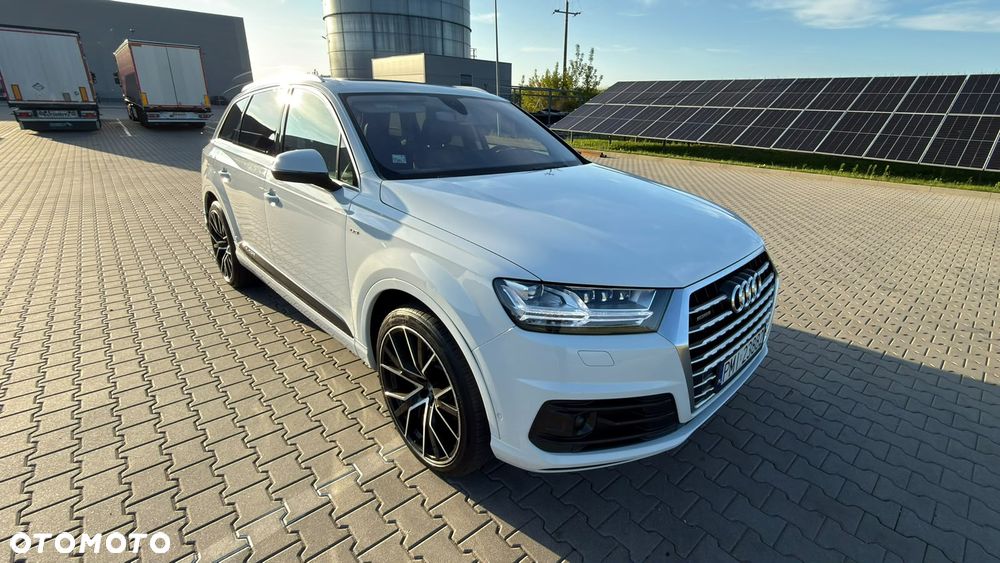 Audi Q7 - 9