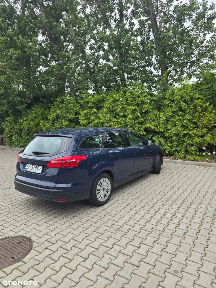 Ford Focus 1.5 TDCi Trend - 6