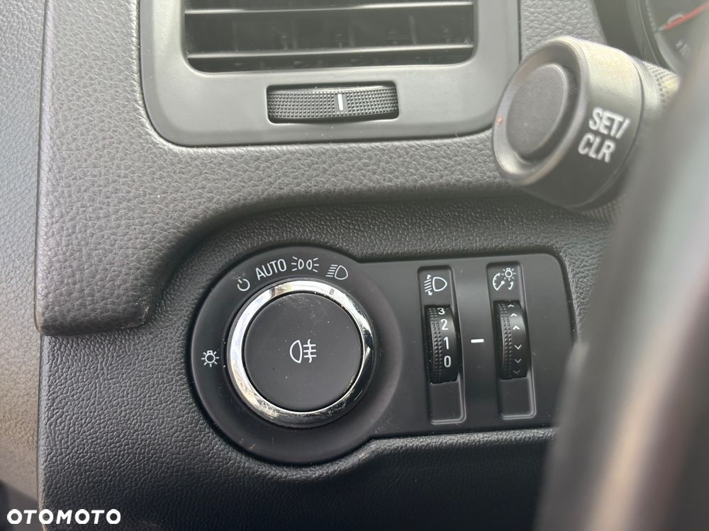 Opel Insignia 2.0 CDTI automatik Innovation - 10