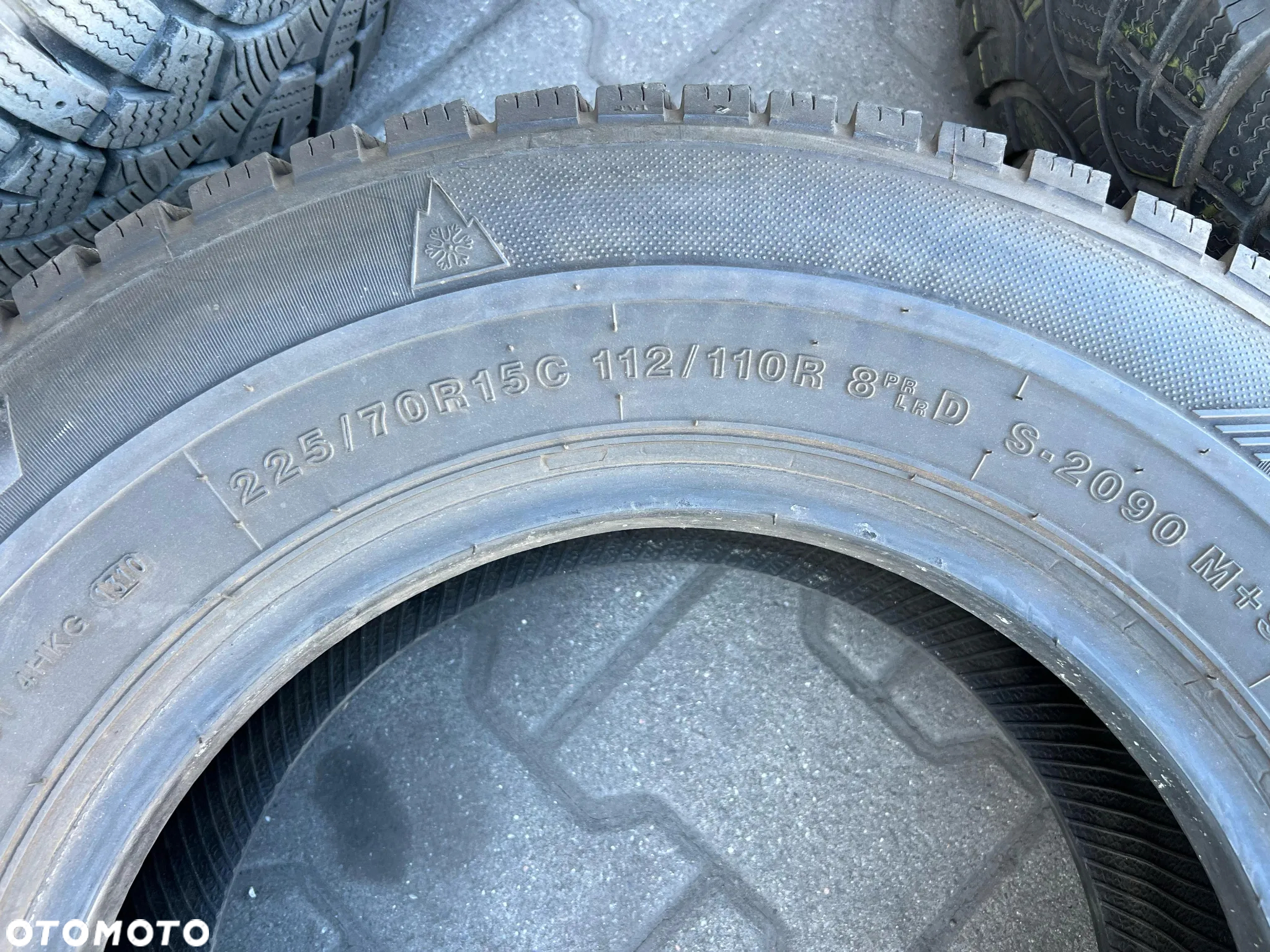 Opony zimowe Wanli Winter-Challenter 225/70 R16C 110R 2010 5-6mm - 4