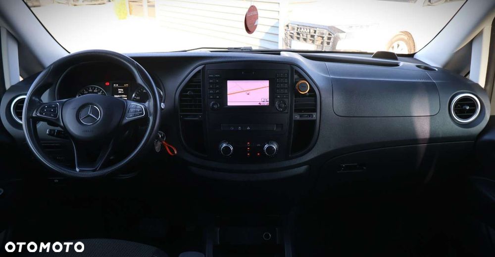 Mercedes-Benz Vito - 19