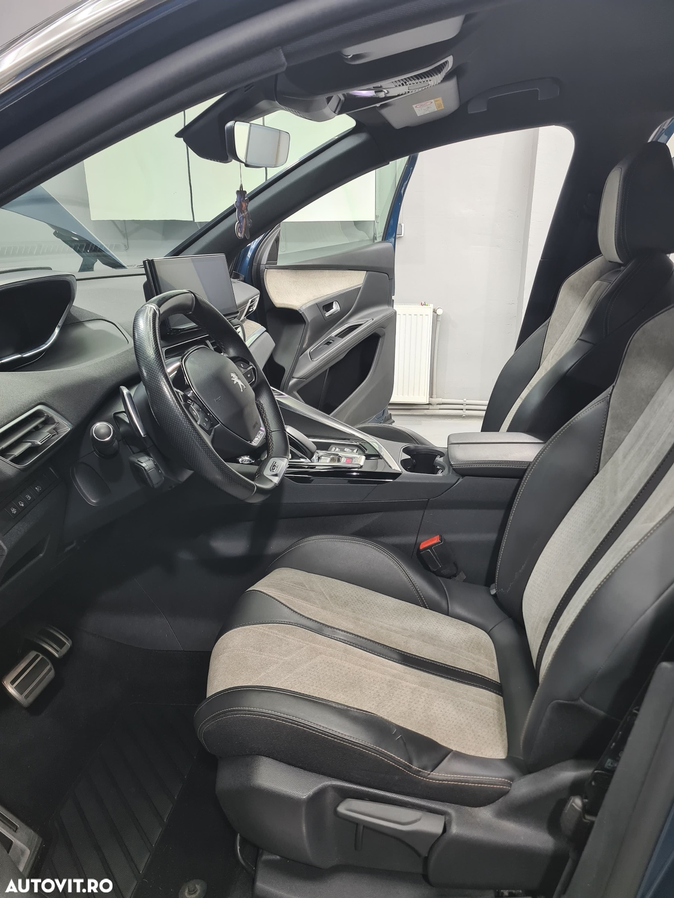 Peugeot 3008 PHEV 225 EAT8 GT - 12