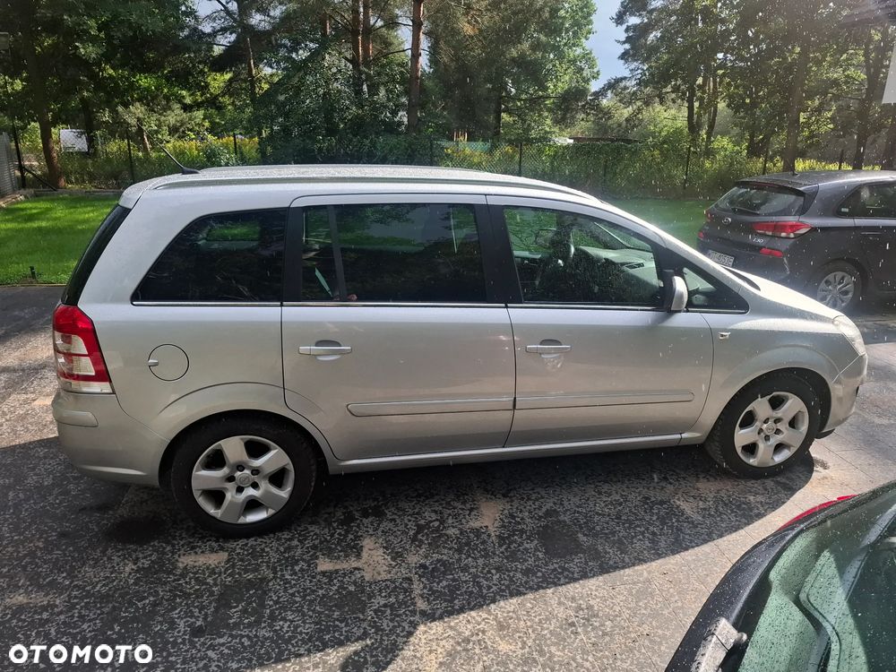 Opel Zafira 1.9 CDTI Cosmo - 6