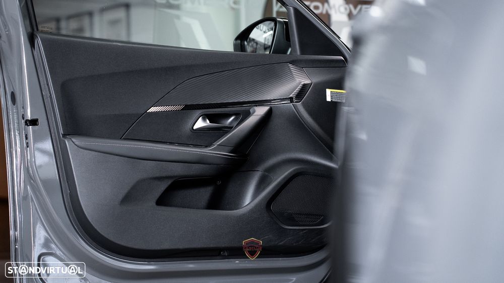 Peugeot 2008 1.5 BlueHDi Allure Pack EAT8 - 15