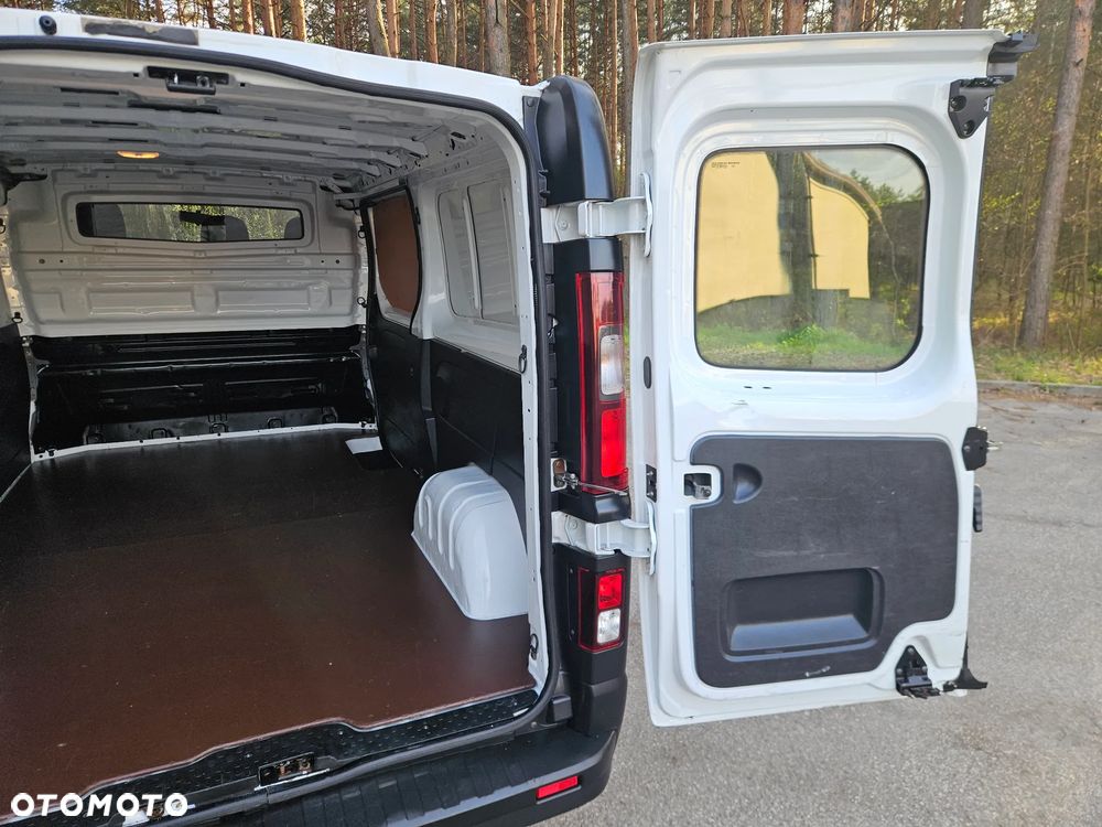Opel Vivaro - 7