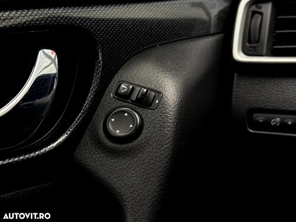 Nissan X-Trail - 14
