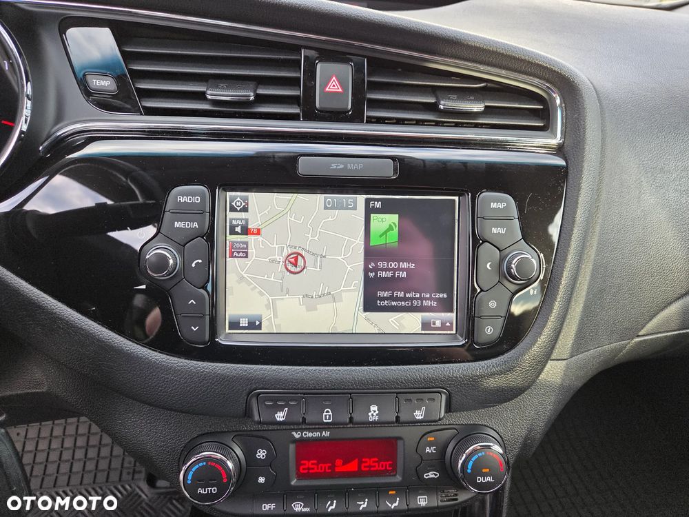 Kia Ceed 1.6 GDI ISG Platinum Edition - 14