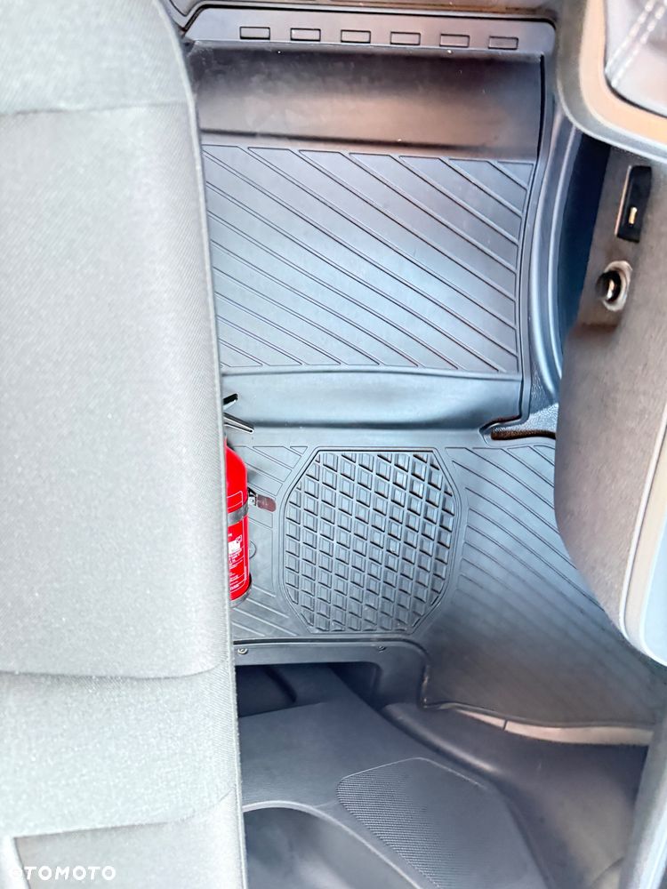 Mercedes-Benz Sprinter - 19