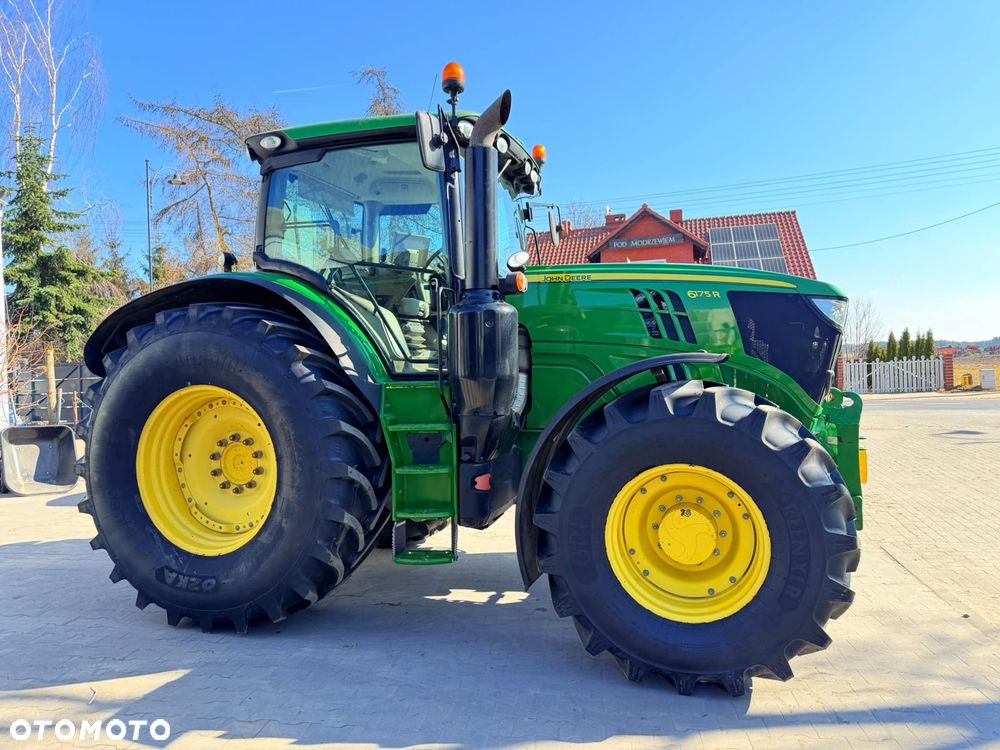 John Deere 6175R - 5