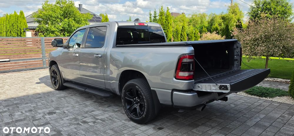 Dodge RAM - 17