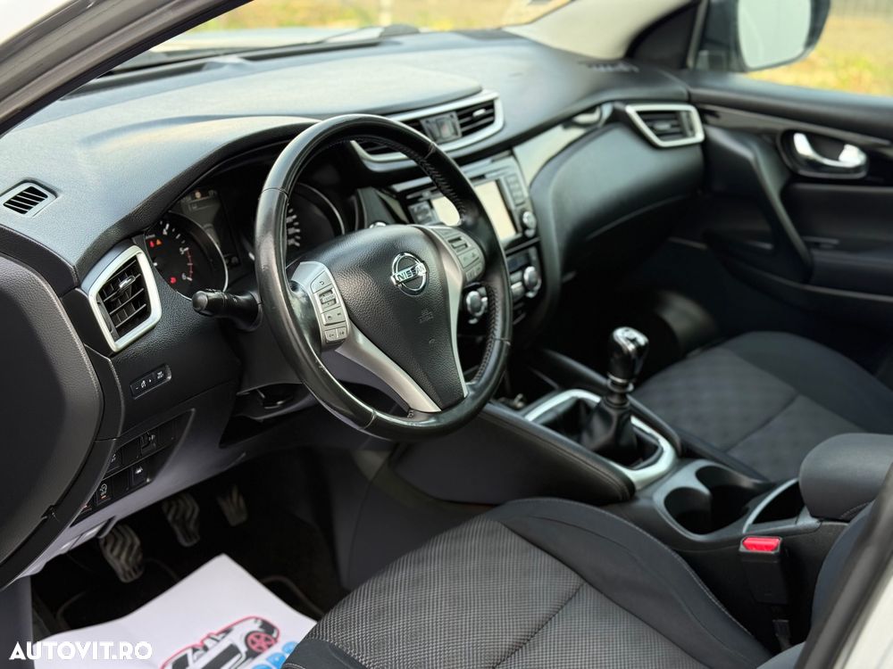 Nissan Qashqai 1.5 DCI TEKNA - 12