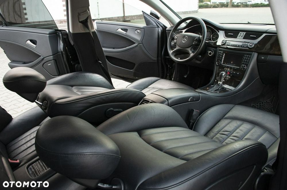 Mercedes-Benz CLS 500 7G-TRONIC - 34