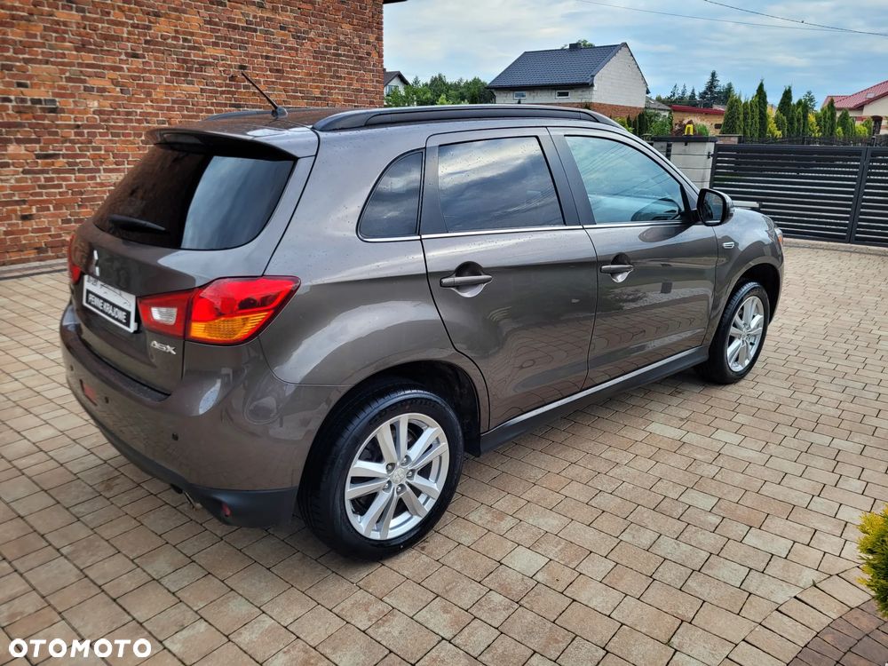 Mitsubishi ASX 1.6 Blue Sky Edition - 11