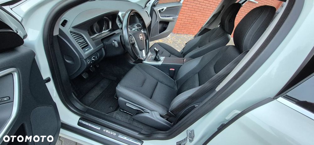 Volvo XC 60 D4 Summum - 13