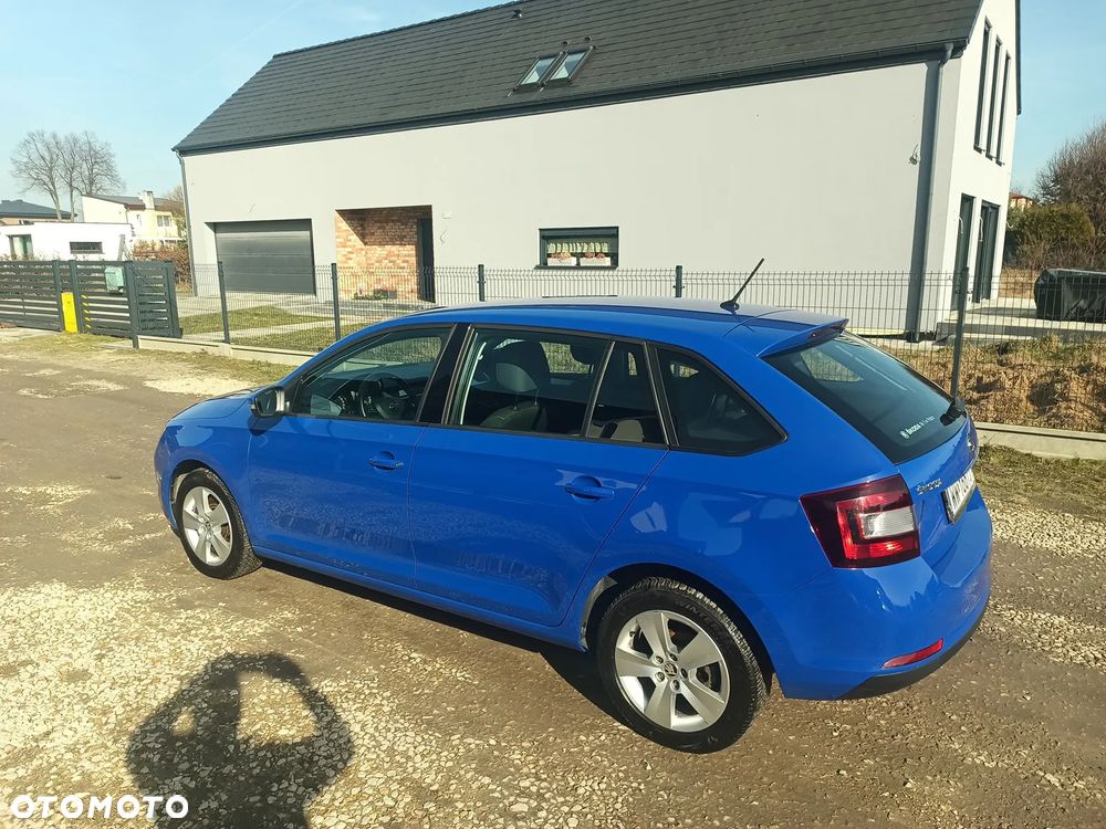 Skoda RAPID 1.6 TDI DPF Ambition - 6