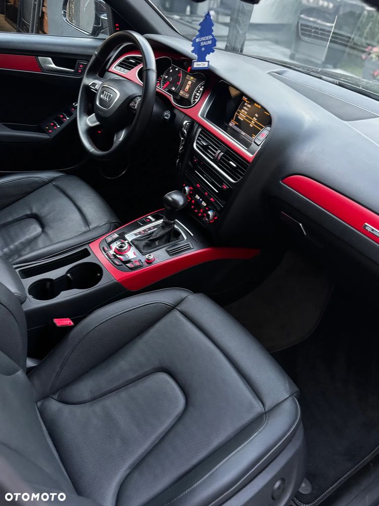 Audi A4 Limousine - 21