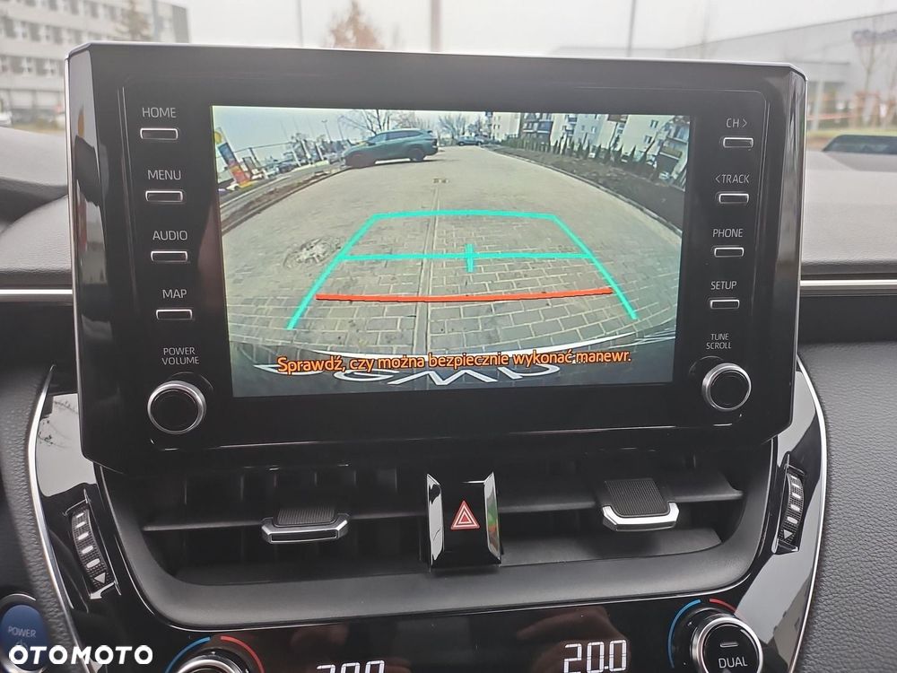 Toyota Corolla 2.0 Hybrid Comfort - 11